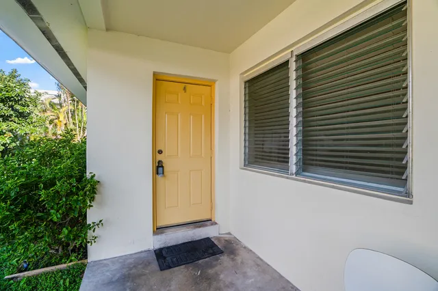 a view of a front door of the house