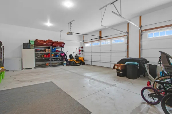 $375,000 | 6177 Boulder Drive, Flushing, MI 48433