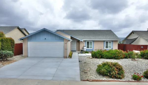 $3,900 | 14051 Hermosillo Way, Poway, CA 92064