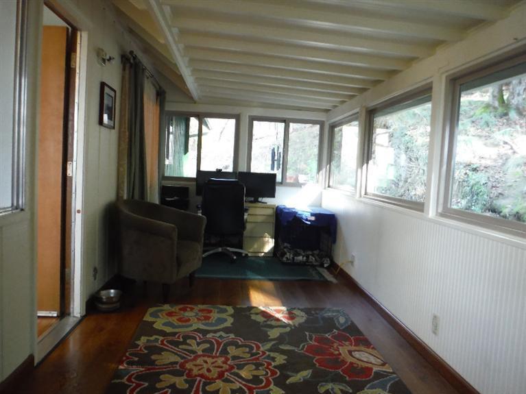 425 Keen Road Grants Pass, OR 97527 - Photo 9 of 21 Additional Photo