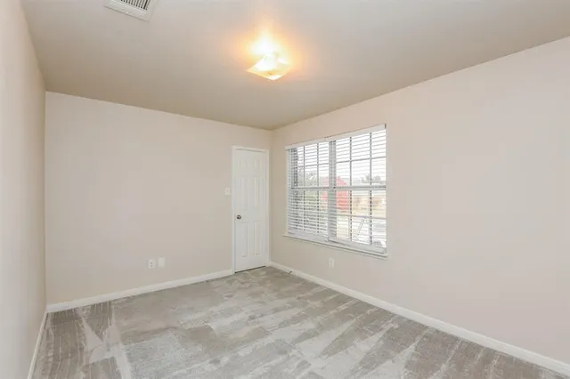 $2,540 | 128 Dodge City Court, Newark, TX 76071