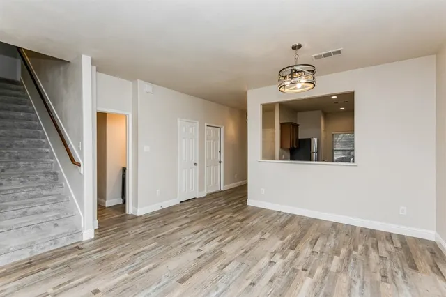 $2,540 | 128 Dodge City Court, Newark, TX 76071