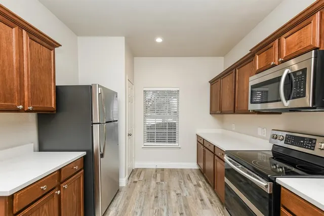 $2,540 | 128 Dodge City Court, Newark, TX 76071