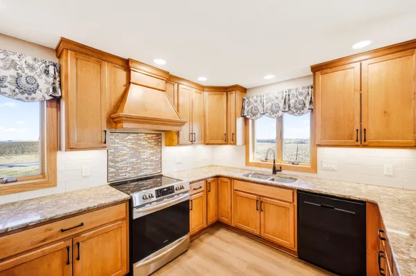 $369,000 | 15011 Dublin Road, Darlington, WI 53530
