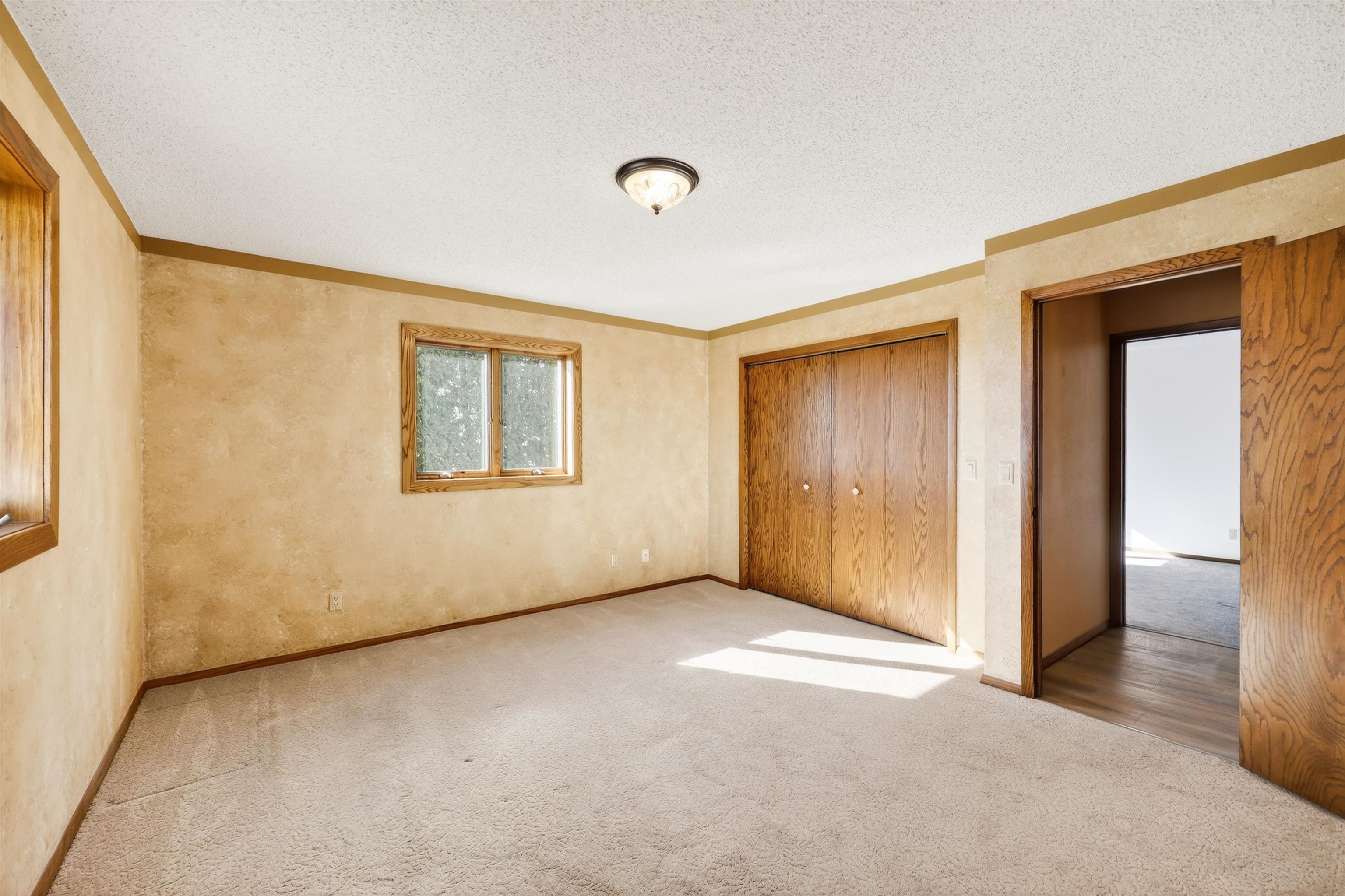 15011 Dublin Road Darlington, WI 53530 - Photo 22 of 71