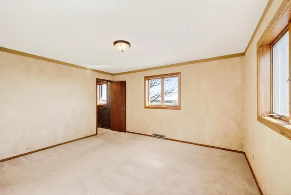 $369,000 | 15011 Dublin Road, Darlington, WI 53530