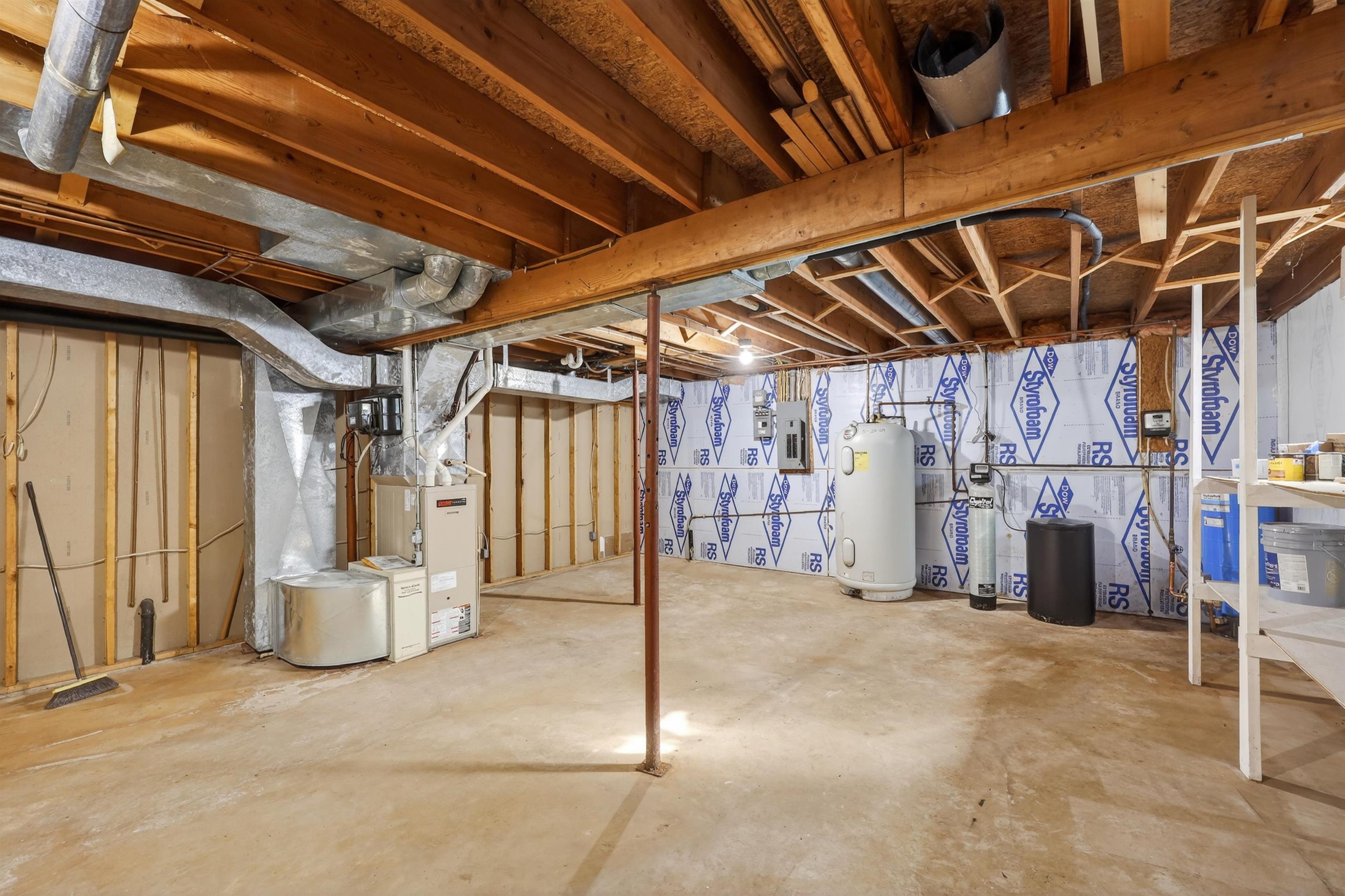 15011 Dublin Road Darlington, WI 53530 - Photo 46 of 71