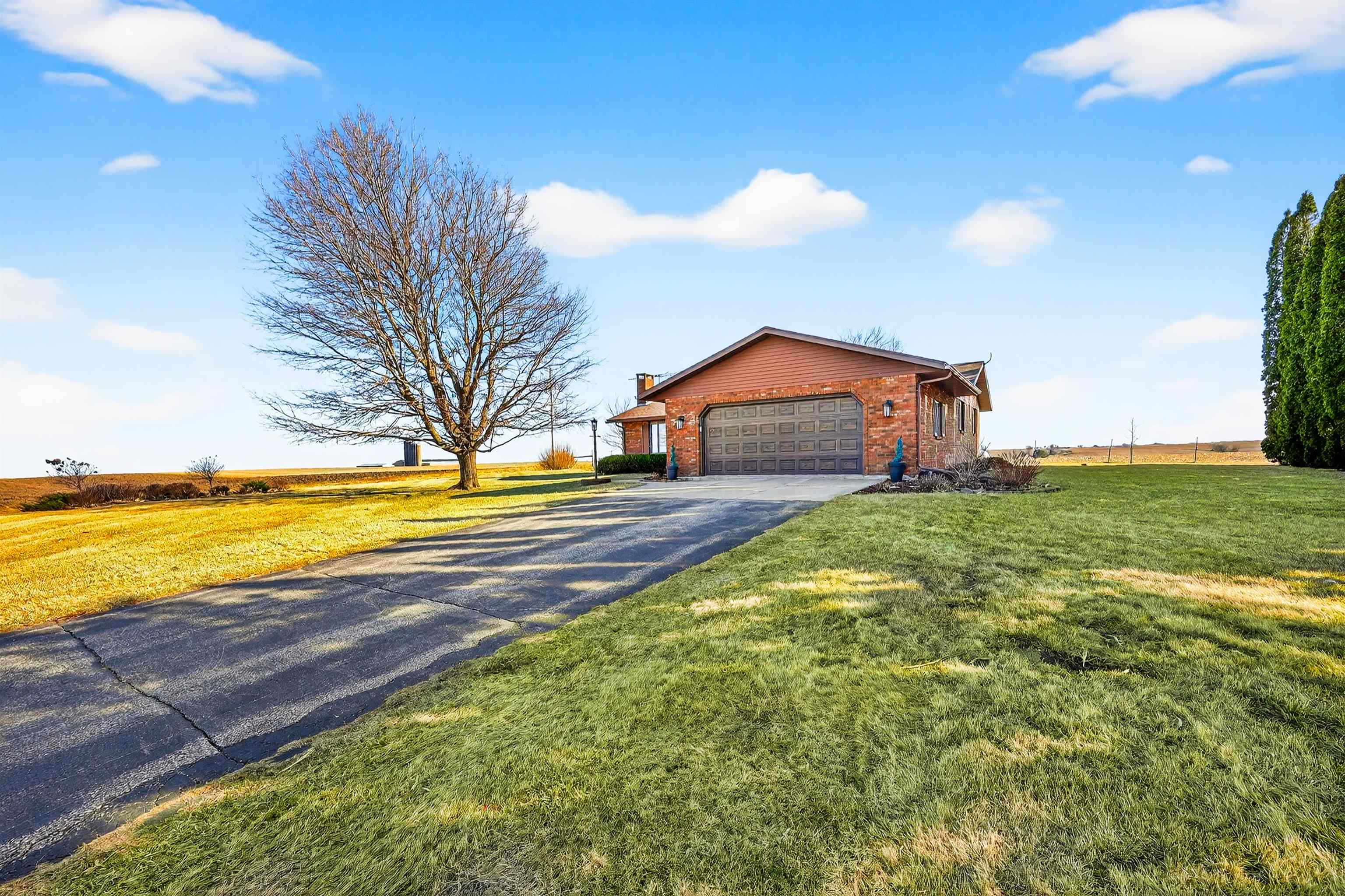 15011 Dublin Road Darlington, WI 53530 - Photo 52 of 71