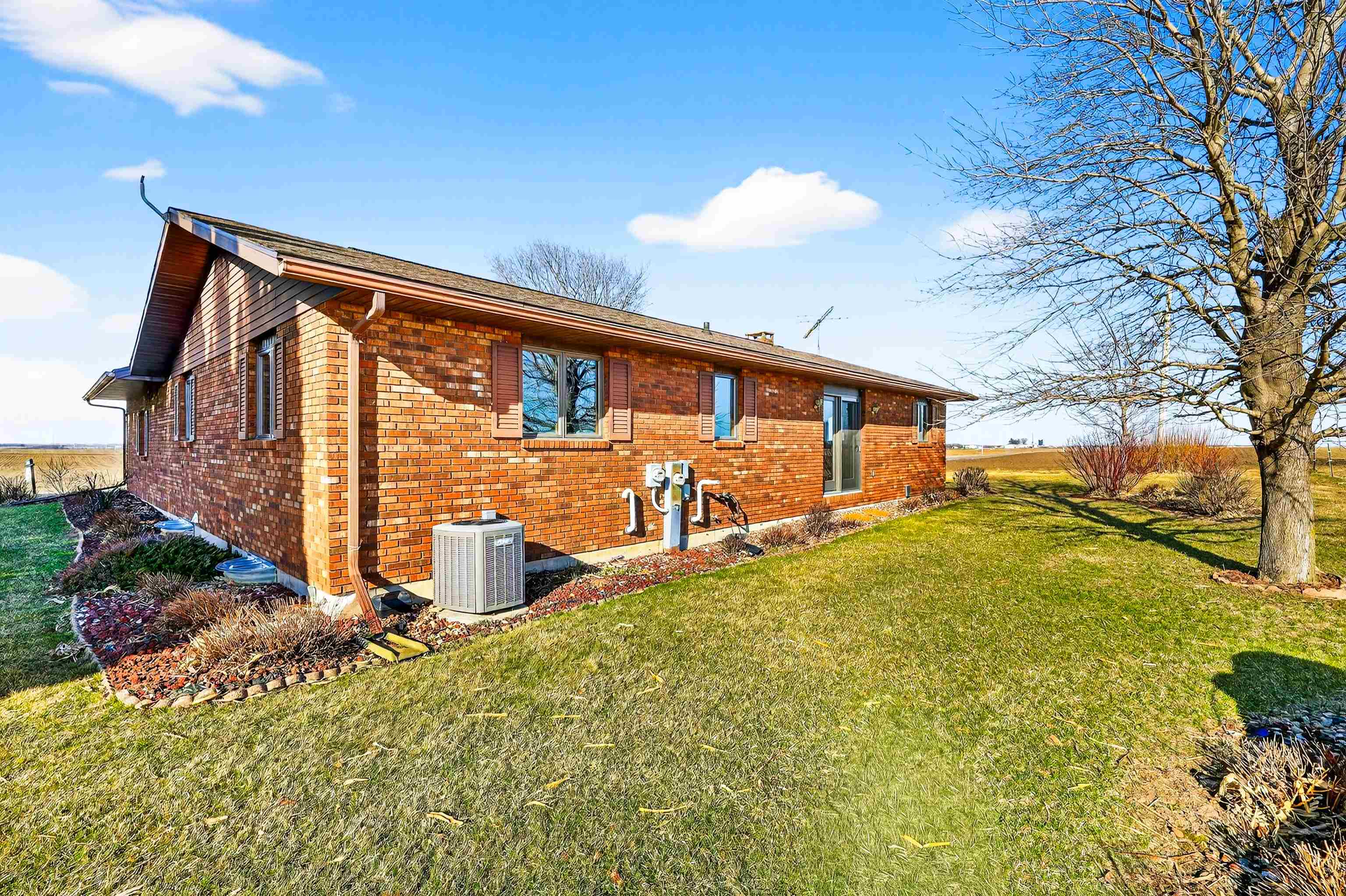 15011 Dublin Road Darlington, WI 53530 - Photo 57 of 71