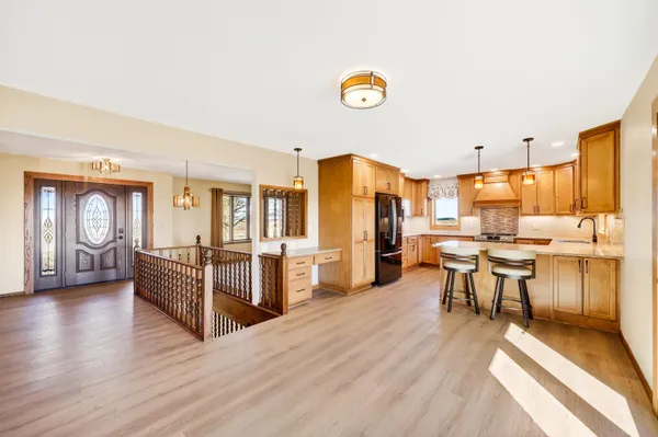 $389,900 | 15011 Dublin Road, Darlington, WI 53530