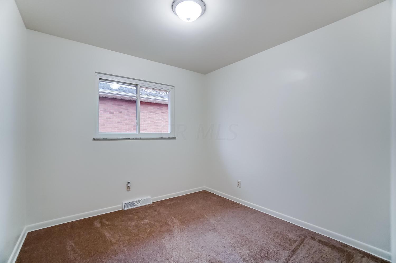 1832 Berkeley Road Columbus, OH 43207 - Photo 19 of 44