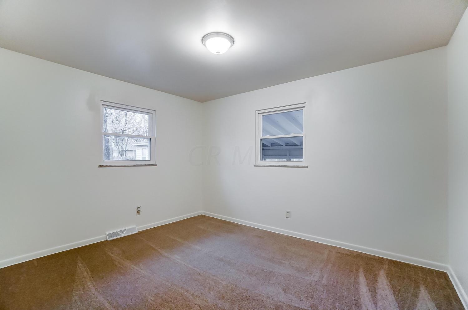 1832 Berkeley Road Columbus, OH 43207 - Photo 25 of 44