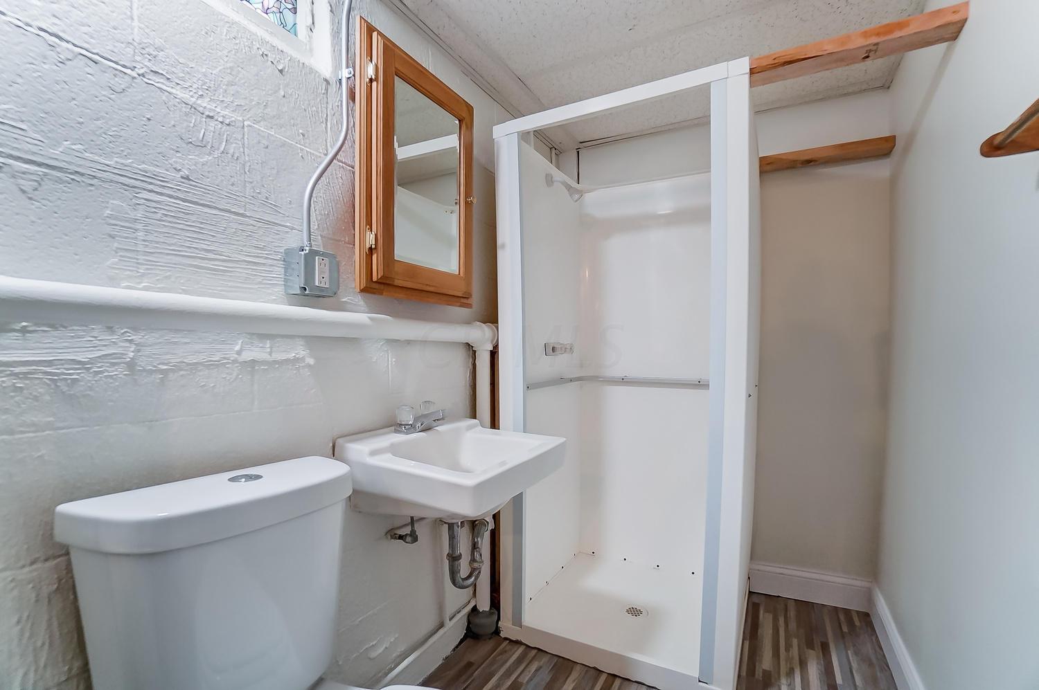 1832 Berkeley Road Columbus, OH 43207 - Photo 35 of 44