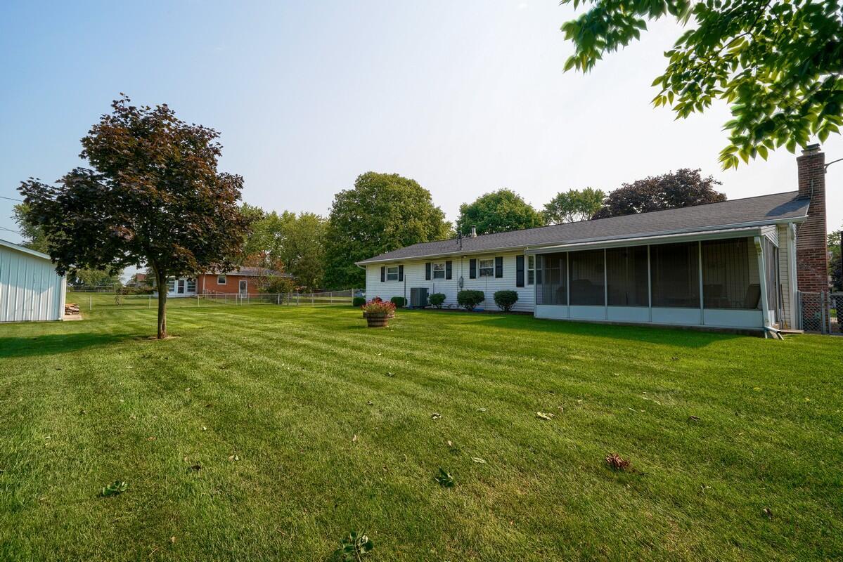 2399 Valencia Road Galloway, OH 43119 - Photo 12 of 49 Gallery Image 12