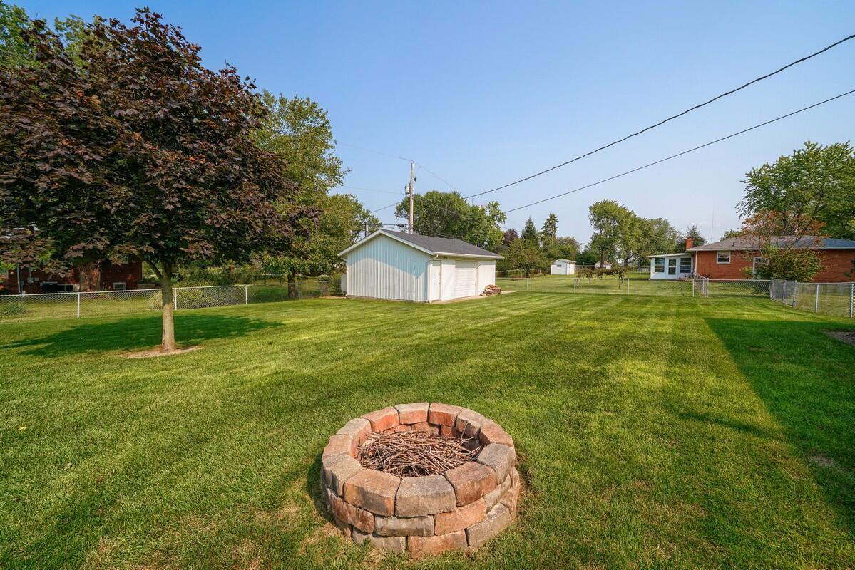 2399 Valencia Road Galloway, OH 43119 - Photo 13 of 49 Gallery Image 13