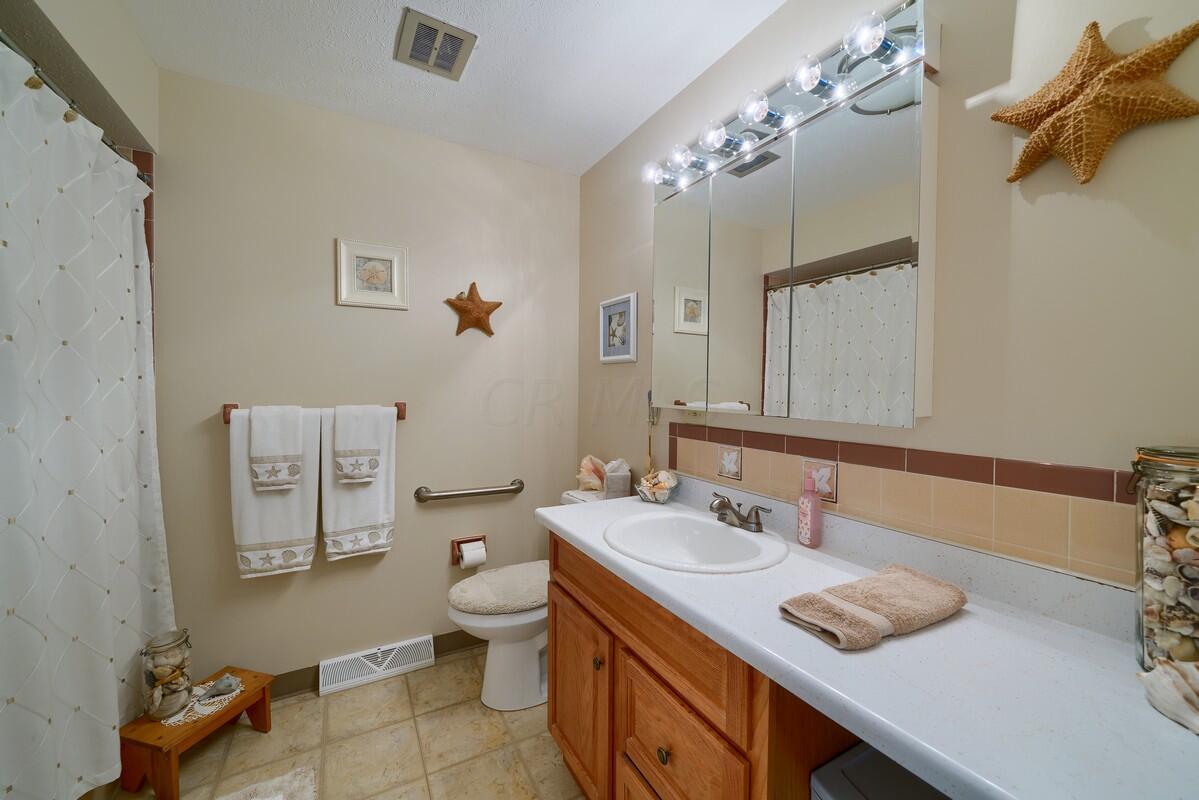 2399 Valencia Road Galloway, OH 43119 - Photo 23 of 49 Gallery Image 23