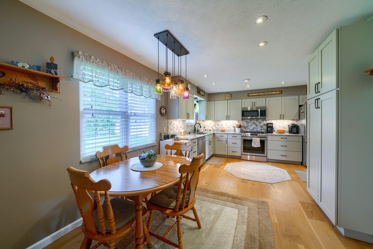 2399 Valencia Road Galloway, OH 43119 - Photo 38 of 49 Gallery Image 38