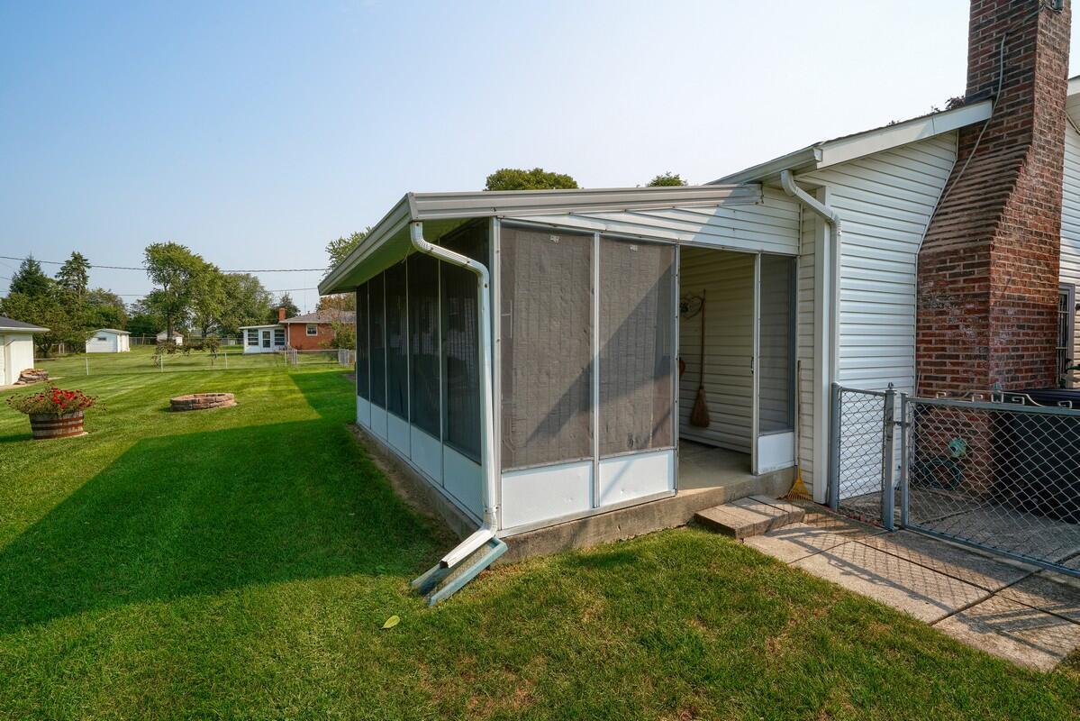 2399 Valencia Road Galloway, OH 43119 - Photo 9 of 49 Gallery Image 9