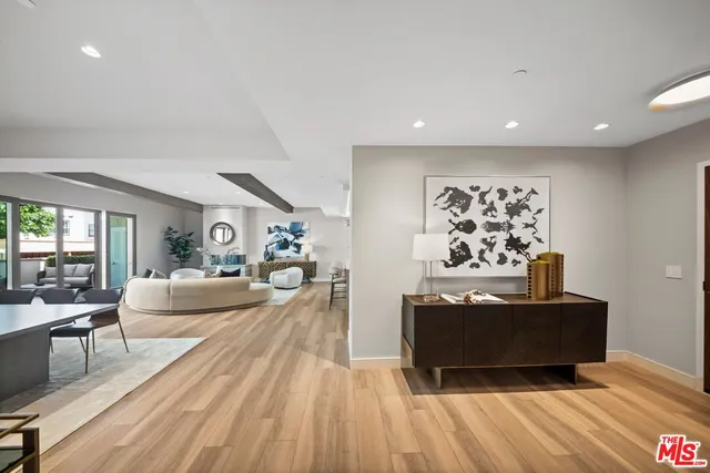 $12,924 | 160 North La Peer Drive, Unit 201, Beverly Hills, CA 90211