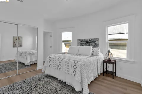 $698,000 | 2912 East 22nd Street, Oakland, CA 94601