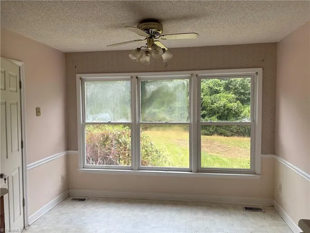 $220,000 | 4445 Mecum Road, Walkertown, NC 27051