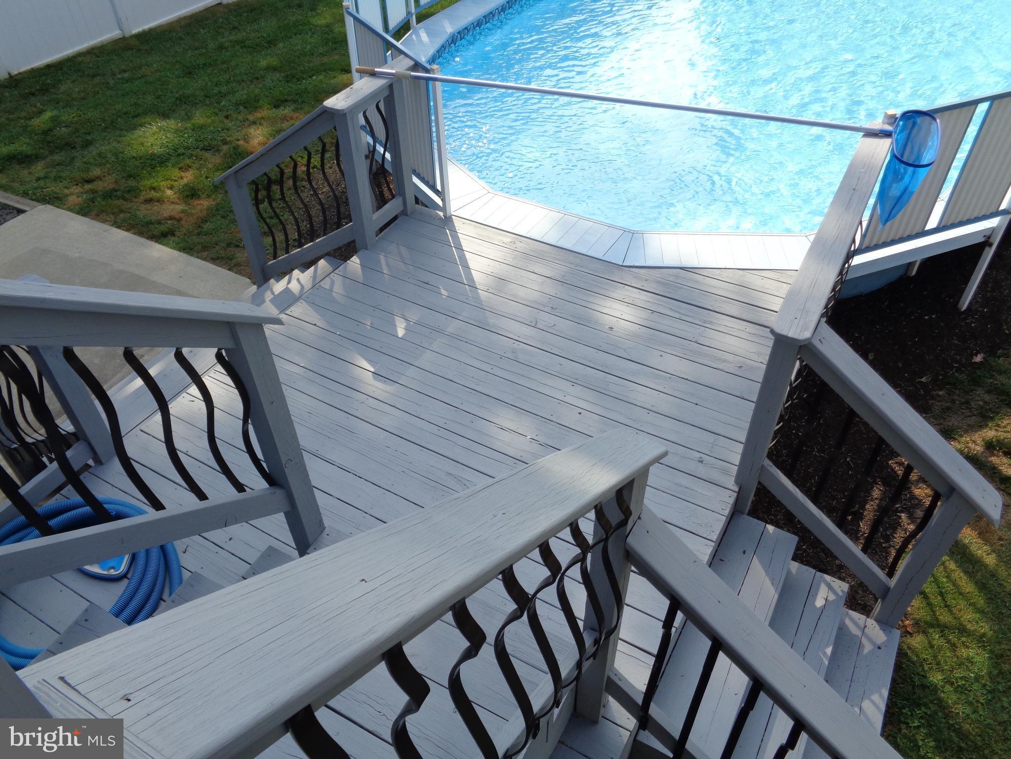 246 Arundel Road Pasadena, MD 21122 - Photo 24 of 27 Path to the pool