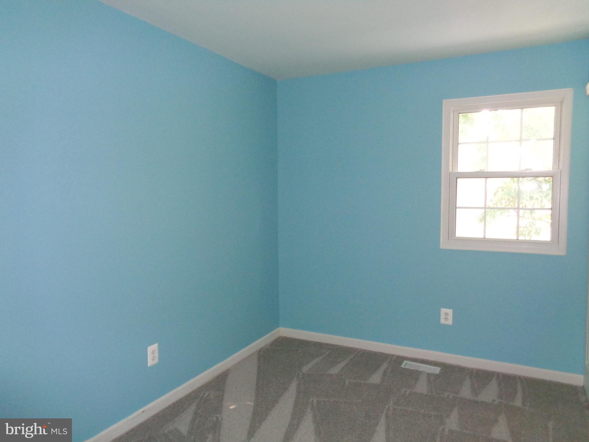 246 Arundel Road Pasadena, MD 21122 - Photo 7 of 27 Just installed carpet