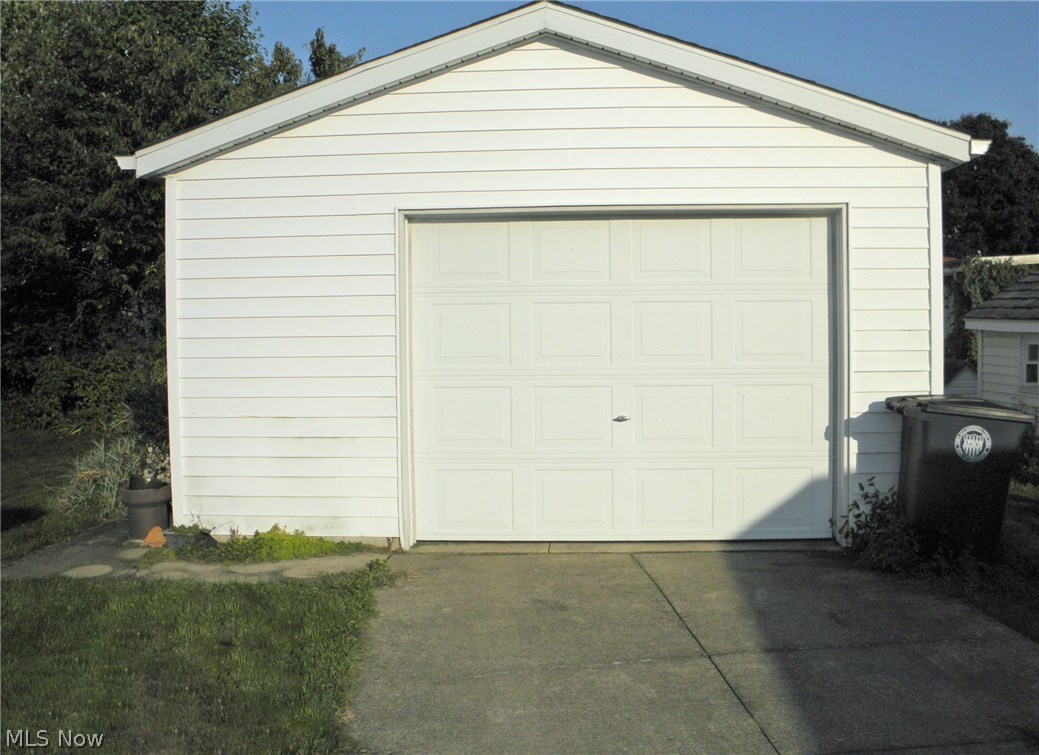 565 Herbert Road Akron, OH 44312 - Photo 30 of 35 Gallery Image 30