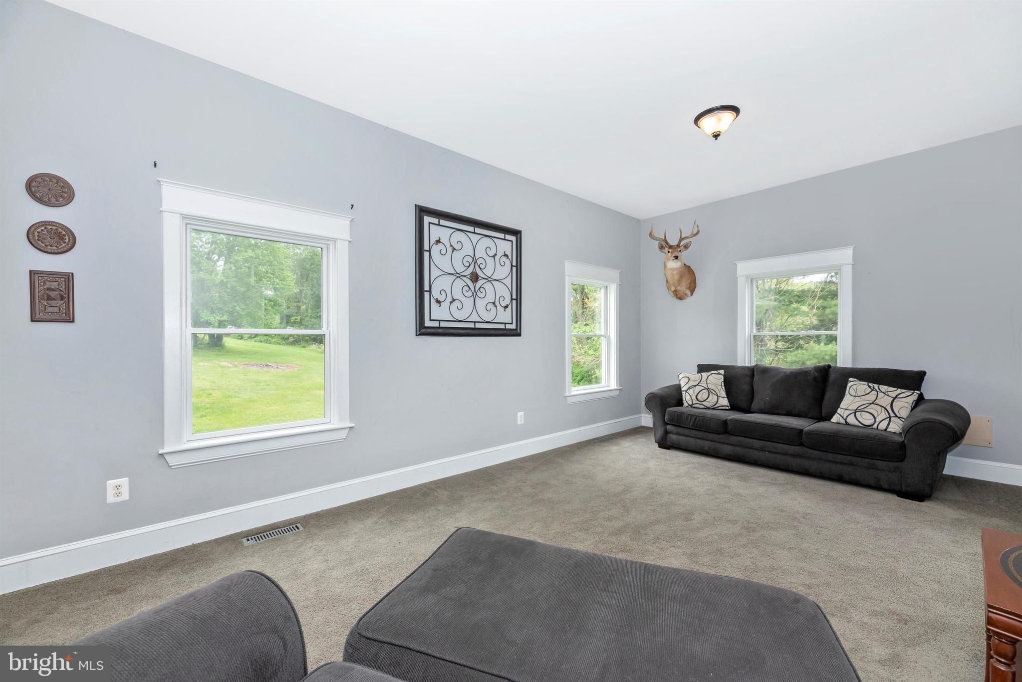 10401 Fountain School Road Union Bridge, MD 21791 - Photo 22 of 52 Family Room