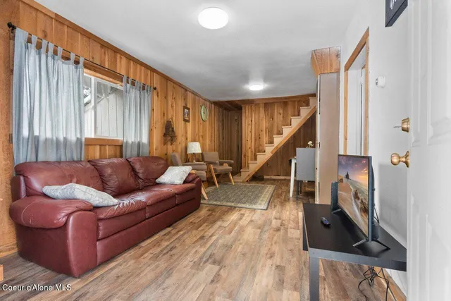 $230,900 | 741 9 Mile Creek Road, Wallace, ID 83873