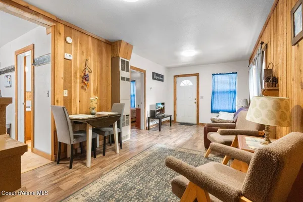 $224,900 | 741 9 Mile Creek Road, Wallace, ID 83873