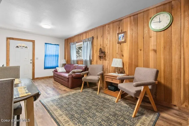 $230,900 | 741 9 Mile Creek Road, Wallace, ID 83873