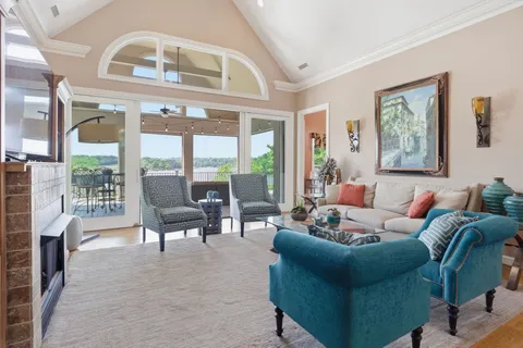 $2,250,000 | 305 Harbor Drive, Old Hickory, TN 37138