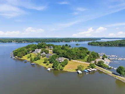$2,250,000 | 305 Harbor Drive, Old Hickory, TN 37138