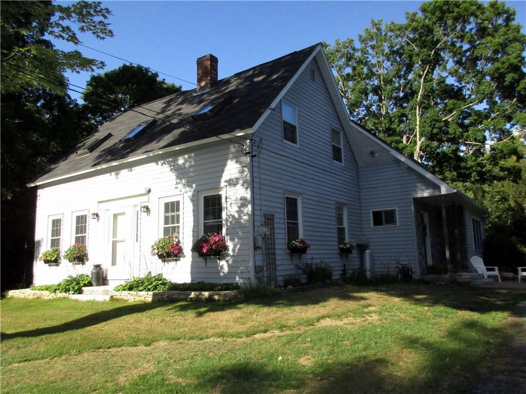 Beautifully restore 1880's Cape with...