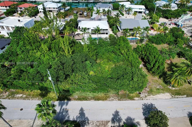 $475,000 | Lot 9 West Seaview Circle, Marathon, FL 33050