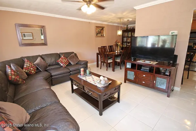 $888,000 | 3 Gold Avenue | Greenridge