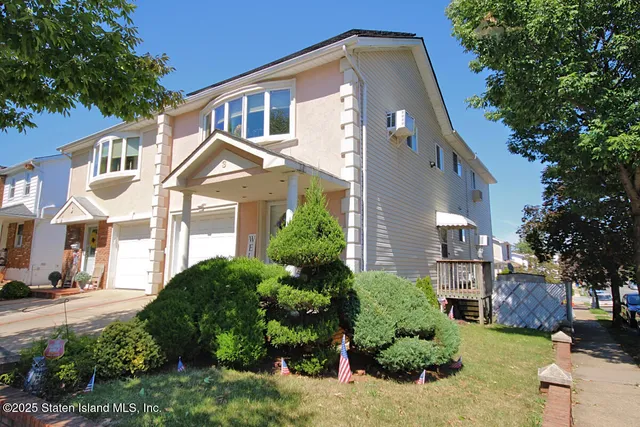 $888,000 | 3 Gold Avenue | Greenridge