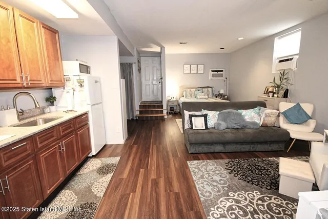 $888,000 | 3 Gold Avenue | Greenridge