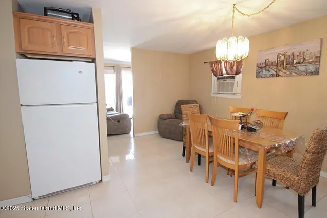 $888,000 | 3 Gold Avenue | Greenridge