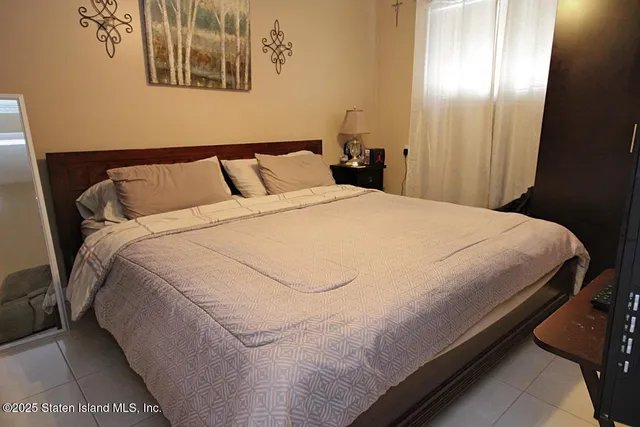 $888,000 | 3 Gold Avenue | Greenridge