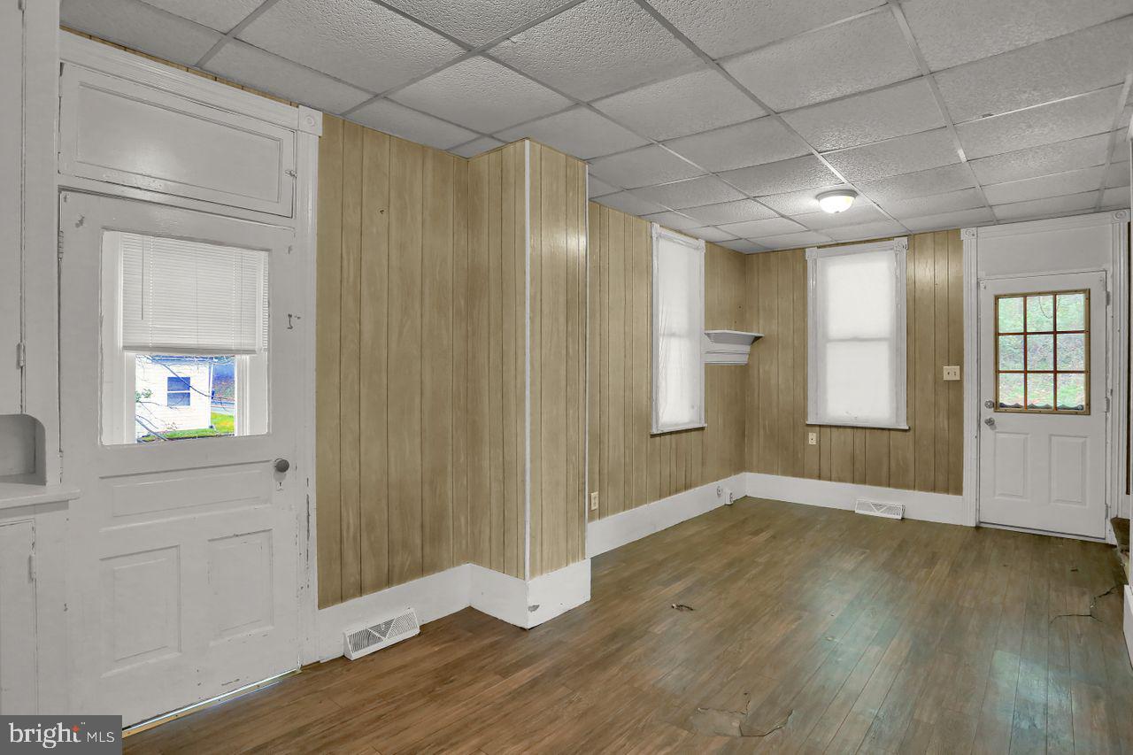 1877 Craley Road Windsor, PA 17366 - Photo 15 of 43