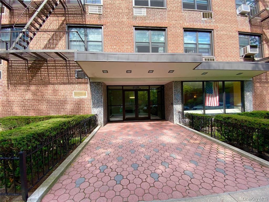 61-88 Dry Harbor Road, Unit 1E Queens, NY 11379 - Photo 1 of 7