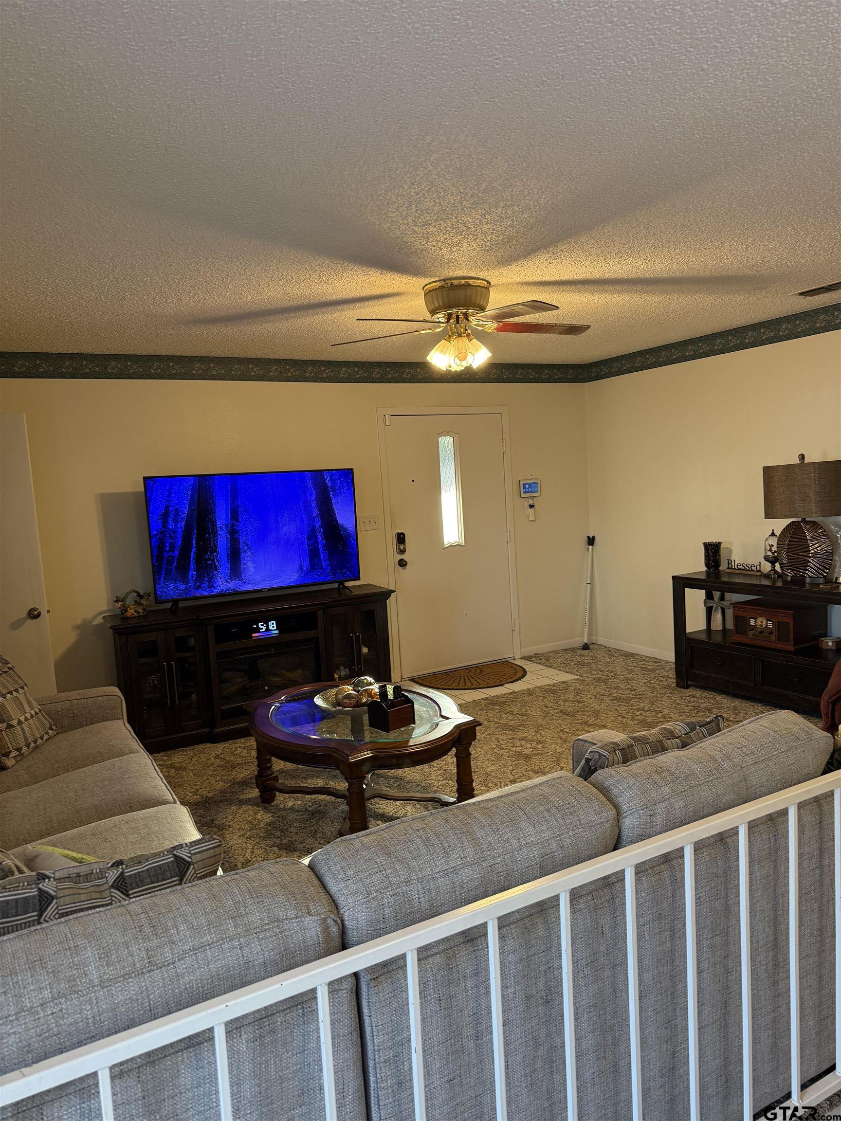 22571 Waterview Circle Flint, TX 75762 - Photo 6 of 41 a room with furniture pool table and a projector