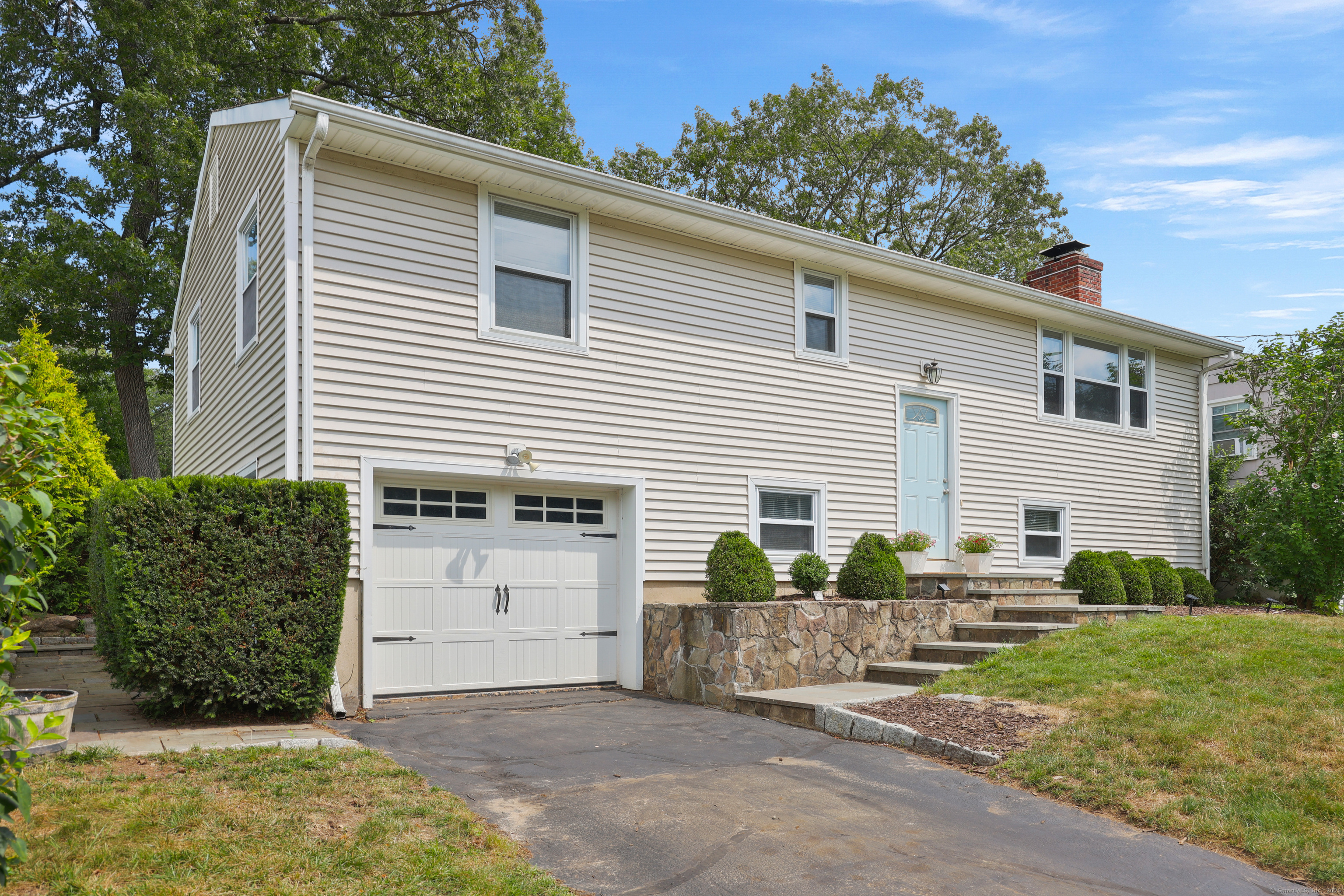 66 Valley View Road Norwalk, CT 06851 - Photo 1 of 1 Gallery Image 1