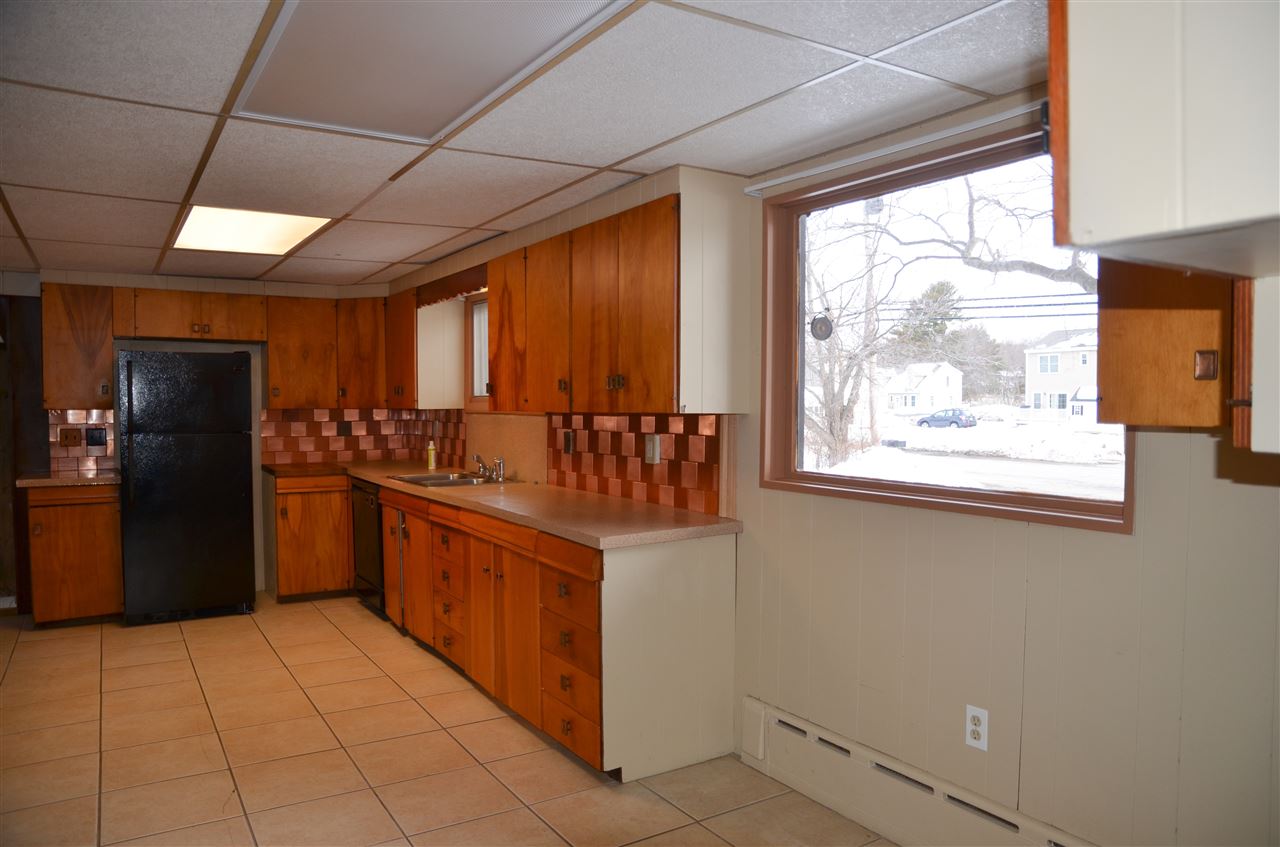 441 Winnacunnet Road Hampton, NH 03842 - Photo 6 of 27