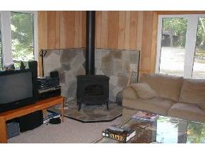 132 South Pines Road Conway, NH 03813 - Photo 5 of 6