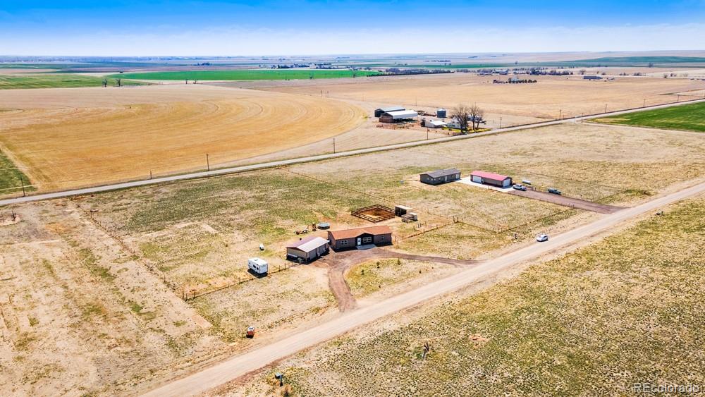 42 South Ranch Road Wiggins, CO 80654 - Photo 2 of 18 Gallery Image 2