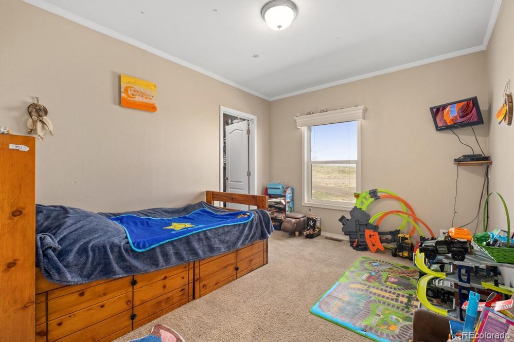 42 South Ranch Road Wiggins, CO 80654 - Photo 8 of 18 Gallery Image 8