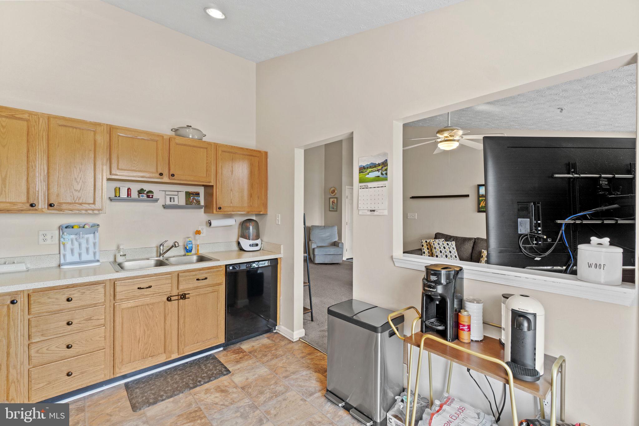 10109 Ridge Manor Terrace, Unit 4000J Damascus, MD 20872 - Photo 11 of 23